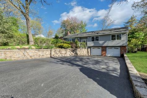 5 Seminole Way West Milford NJ 07480