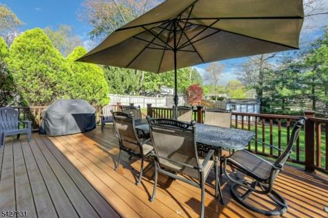 5 Seminole Way West Milford NJ 07480