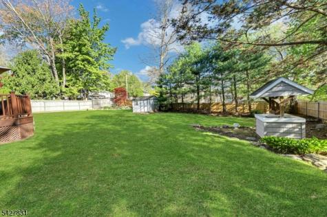5 Seminole Way West Milford NJ 07480