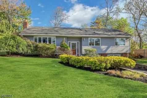 5 Seminole Way West Milford NJ 07480