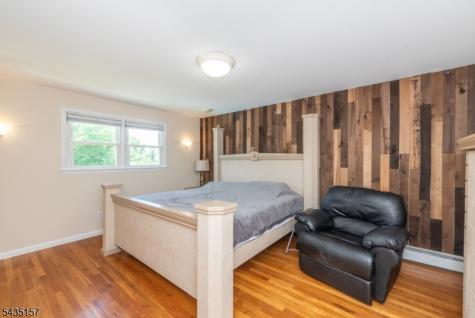 68 Mandeville Drive Wayne NJ 07470