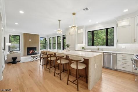 32 Felch Road Florham Park NJ 07932