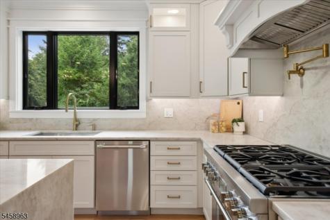32 Felch Road Florham Park NJ 07932