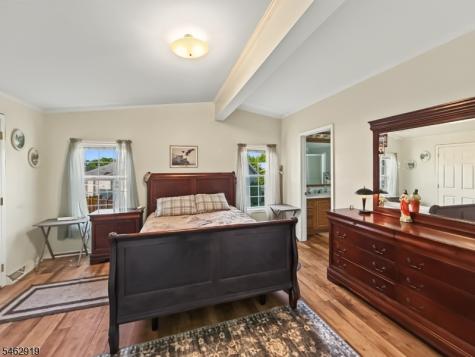 4 Morningside Drive White NJ 07823