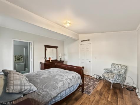 4 Morningside Drive White NJ 07823