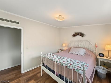 4 Morningside Drive White NJ 07823