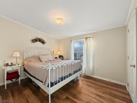 4 Morningside Drive White NJ 07823