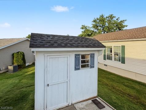 4 Morningside Drive White NJ 07823