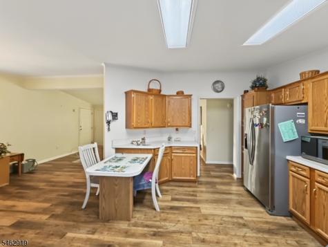 4 Morningside Drive White NJ 07823