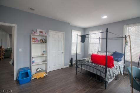 625 Park Avenue East Orange NJ 07017