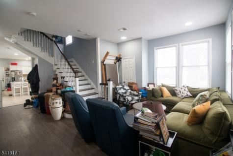 625 Park Avenue East Orange NJ 07017