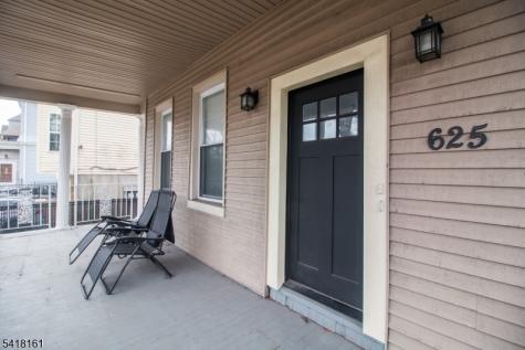 625 Park Avenue East Orange NJ 07017