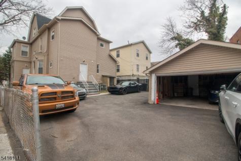625 Park Avenue East Orange NJ 07017