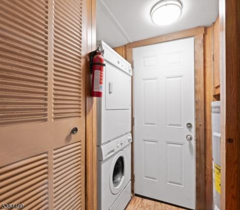 60 Sherwood Park Washington NJ 07853