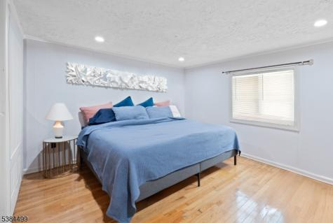 60 Sherwood Park Washington NJ 07853