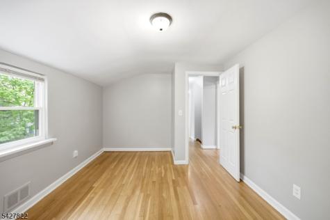 104 14TH Street Cresskill NJ 07626