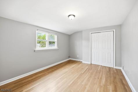 104 14TH Street Cresskill NJ 07626
