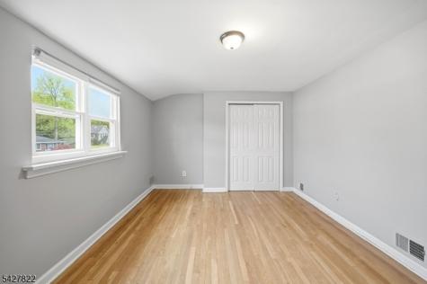 104 14TH Street Cresskill NJ 07626
