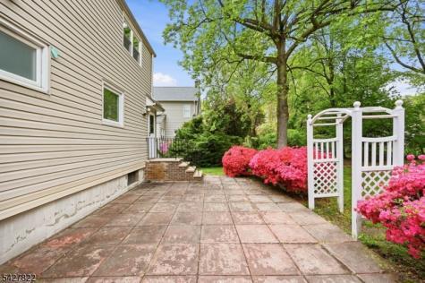 104 14TH Street Cresskill NJ 07626