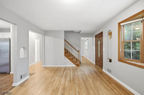 104 14TH Street Cresskill NJ 07626