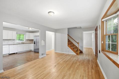104 14TH Street Cresskill NJ 07626