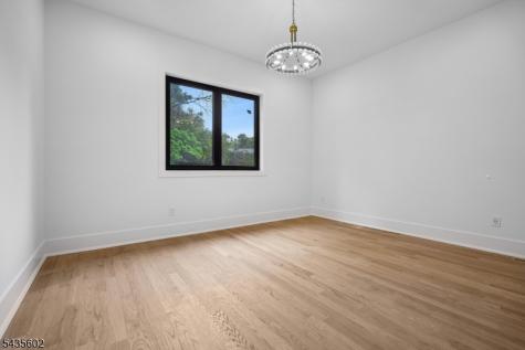 30 Winthrop Road Millburn NJ 07078