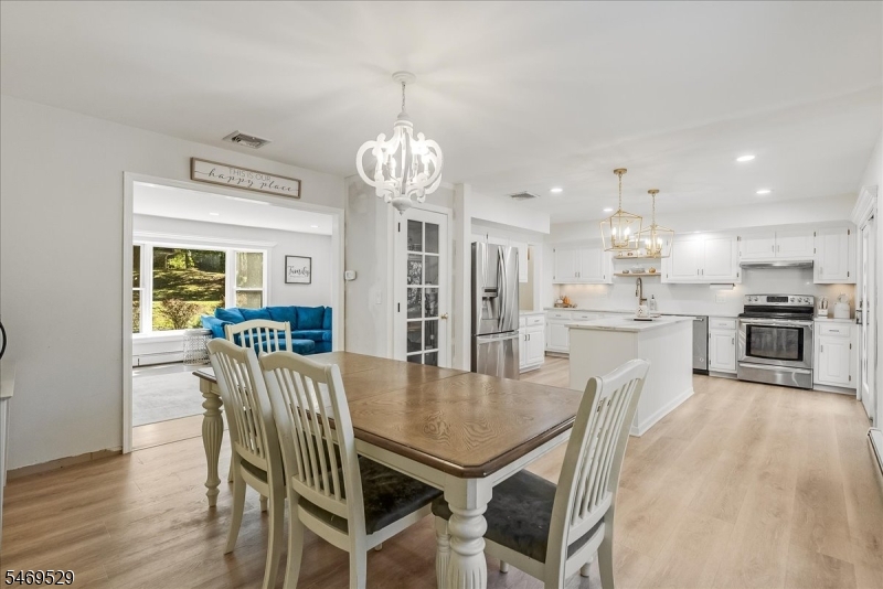 8 Tall Oaks Drive Jefferson NJ 07438