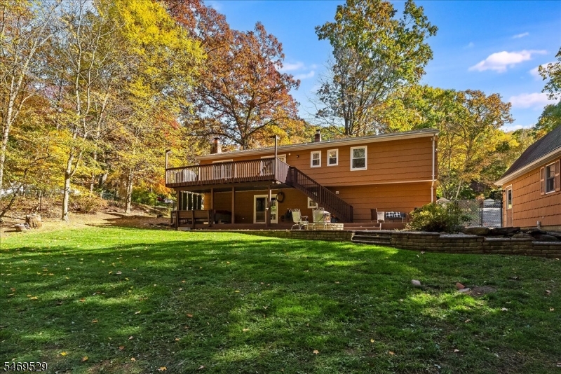 8 Tall Oaks Drive Jefferson NJ 07438