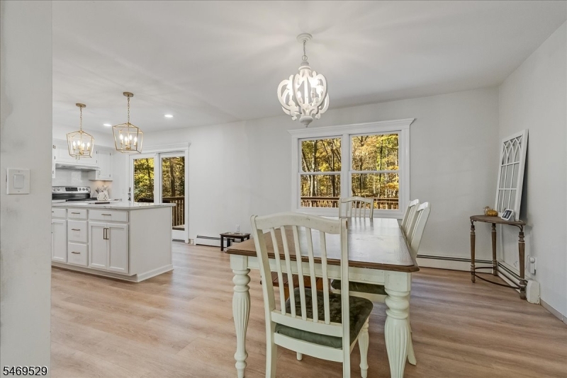 8 Tall Oaks Drive Jefferson NJ 07438