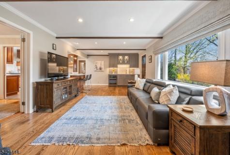755 Neill Court Oradell NJ 07649