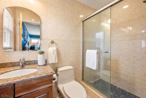 755 Neill Court Oradell NJ 07649