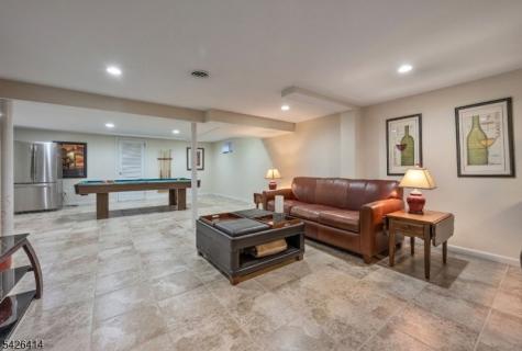 755 Neill Court Oradell NJ 07649