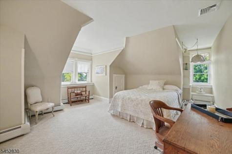 44 Manor Drive Bernards NJ 07920