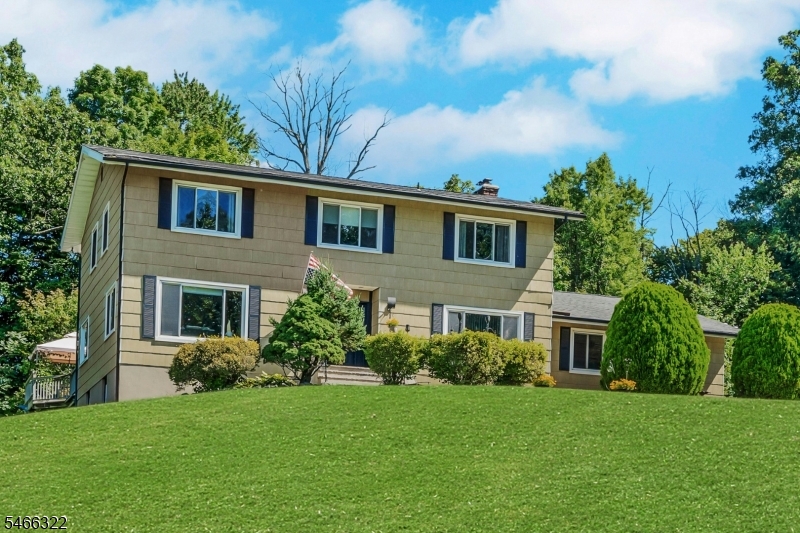 40 Hillsdale Drive Vernon NJ 07461