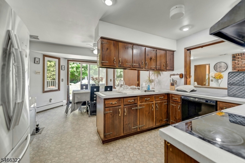 40 Hillsdale Drive Vernon NJ 07461