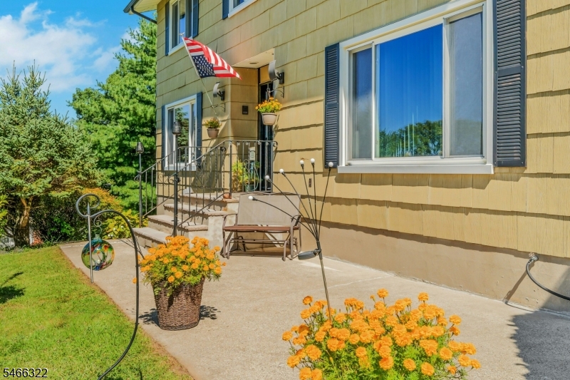 40 Hillsdale Drive Vernon NJ 07461