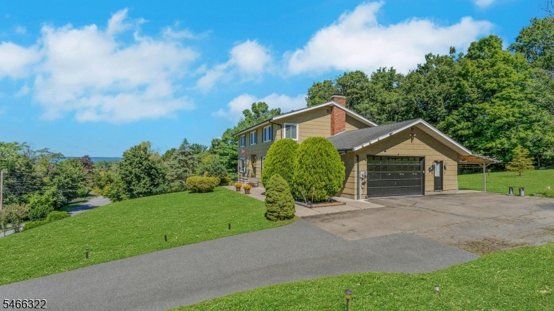 40 Hillsdale Drive Vernon NJ 07461
