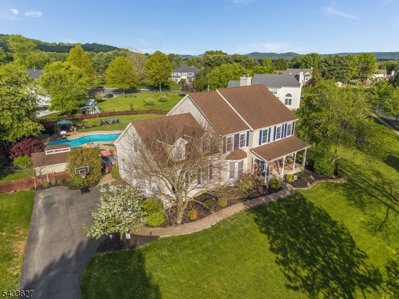 15 Foxwood Lane Lopatcong NJ 08865