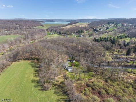 293 Stanton Mountain Road Clinton NJ 08833