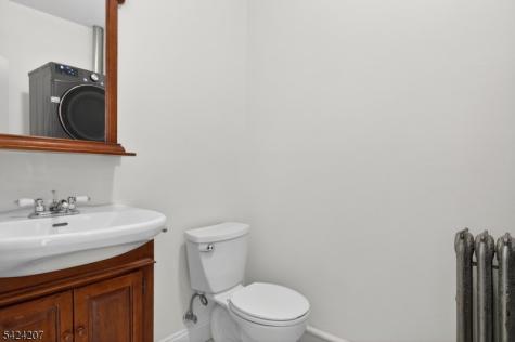 591 Barron Avenue Woodbridge NJ 07095