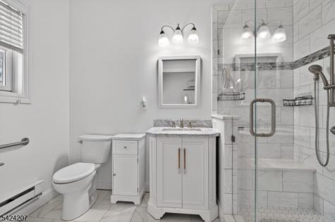 591 Barron Avenue Woodbridge NJ 07095