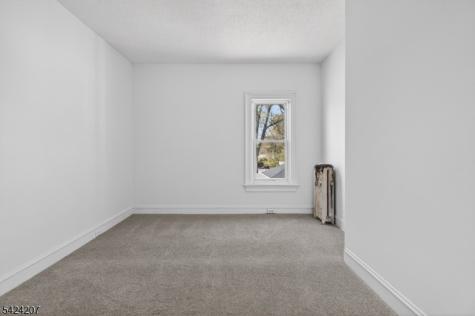 591 Barron Avenue Woodbridge NJ 07095