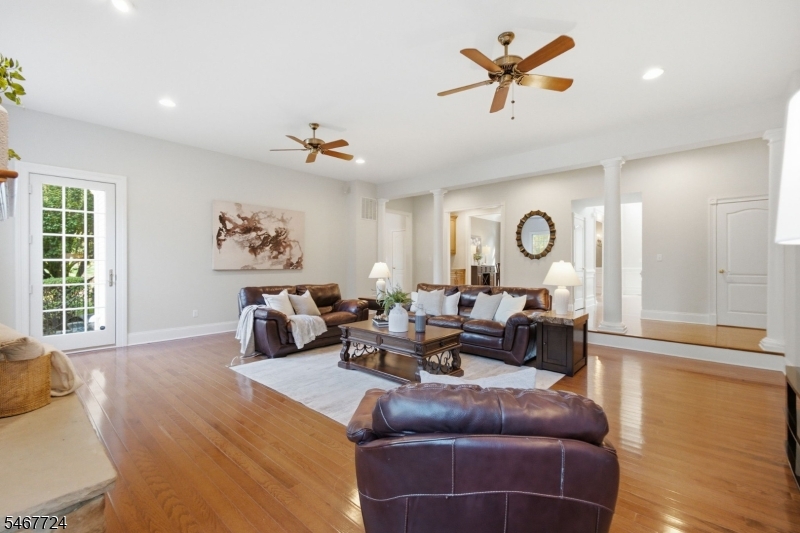 3 Perry Road Clinton NJ 08801