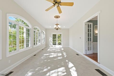 3 Perry Road Clinton NJ 08801