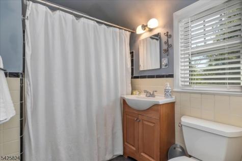 25 Herning Avenue Cranford NJ 07016