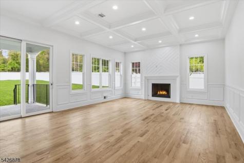 76 Hillside Avenue Livingston NJ 07039