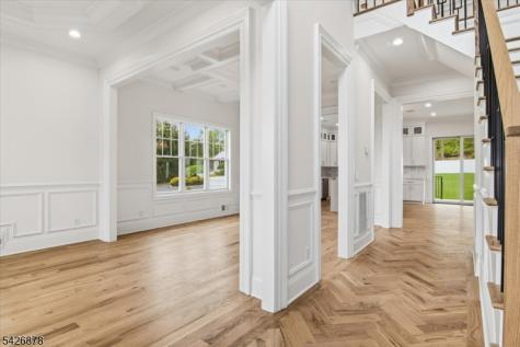 76 Hillside Avenue Livingston NJ 07039