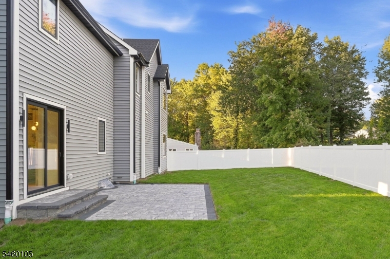 25 Claremont Avenue Livingston NJ 07039