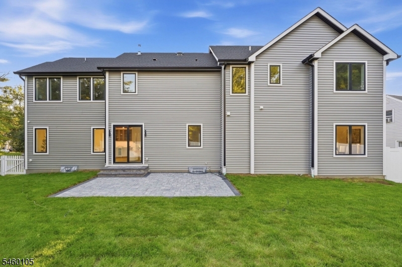 25 Claremont Avenue Livingston NJ 07039