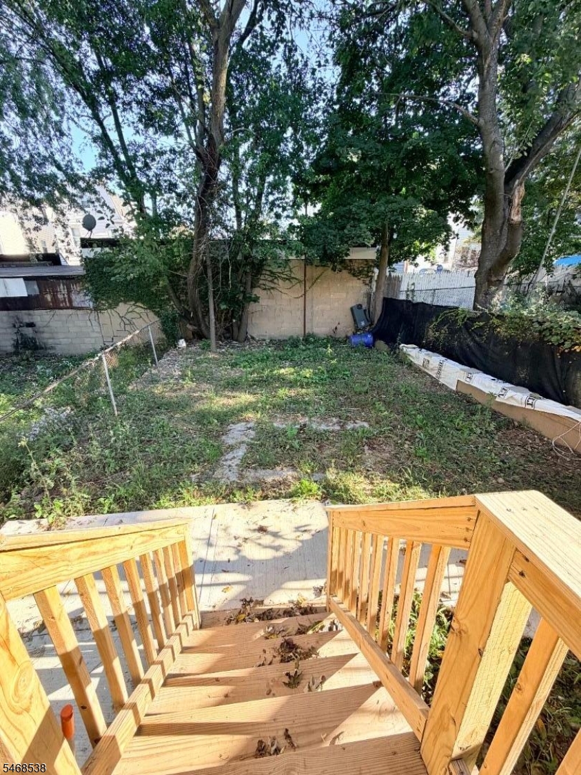 34 Tichenor Terrace Irvington NJ 07111